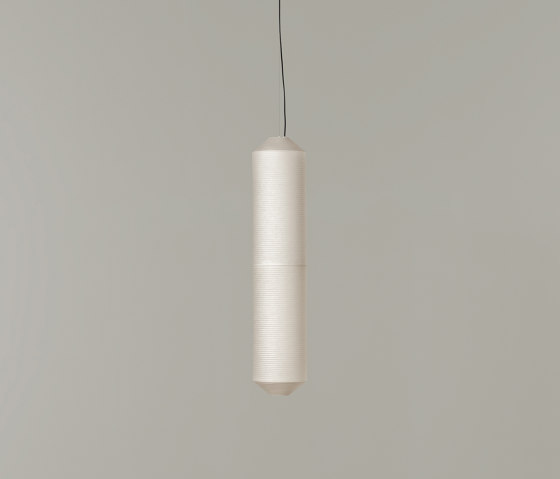 Tekiò Vertical P2 | Pendant Lamp | Pendelleuchten | Santa & Cole