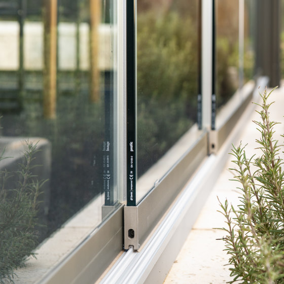 Glass Series | Slide Glass | Patio doors | Pratic