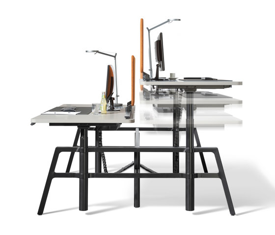 etio dual workspace electrically height-adjustable | Contract tables | Wiesner-Hager