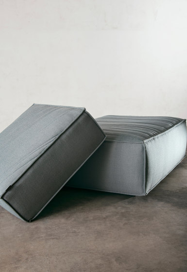 Stack Sofa | Seating islands | La manufacture
