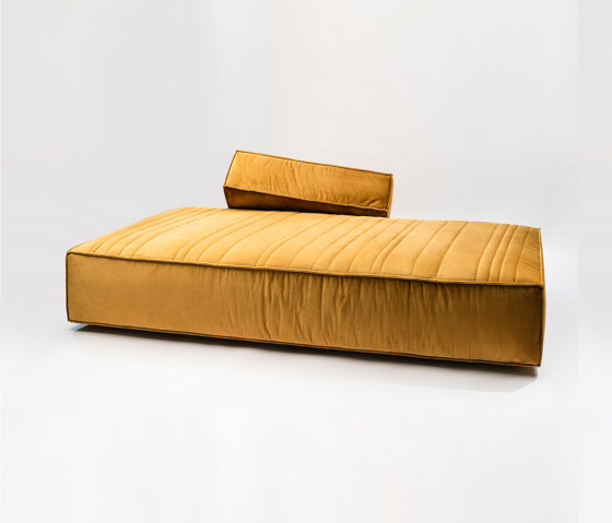Stack Sofa | Seating islands | La manufacture