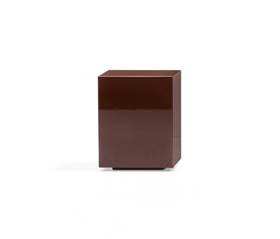 Solid | Tables d'appoint | Minotti