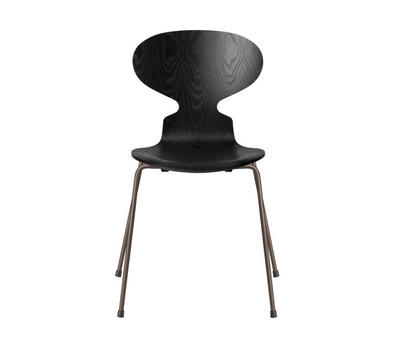 Ant™ | Chair | 3101 | Black coloured ash | Brown bronze base | Sillas | Fritz Hansen