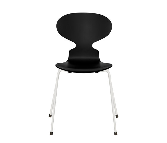 Ant™ | Chair | 3101 | Black lacquered | White base | Chaises | Fritz Hansen