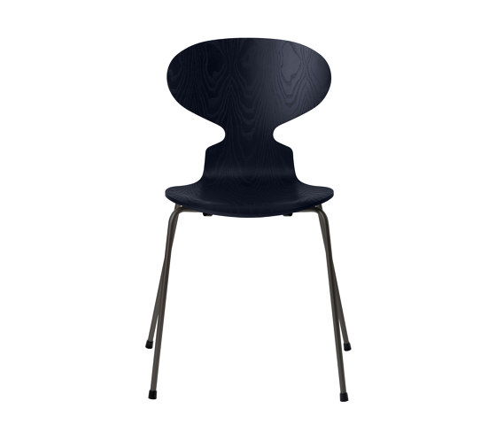 Ant™ | Chair | 3101 | Midnight blue coloured ash | Warm graphite base | Chairs | Fritz Hansen