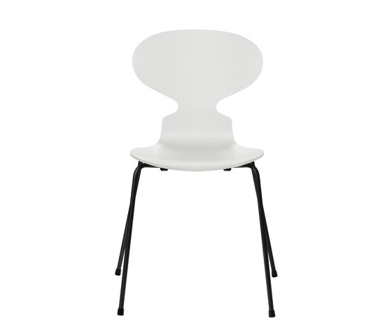 Ant™ | Chair | 3101 | White lacquered | Black base | Stühle | Fritz Hansen
