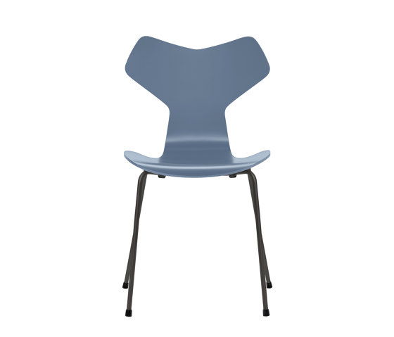 Grand Prix™ | Chair | 3130 | Dusk blue lacquered | Warm graphite base | Sedie | Fritz Hansen