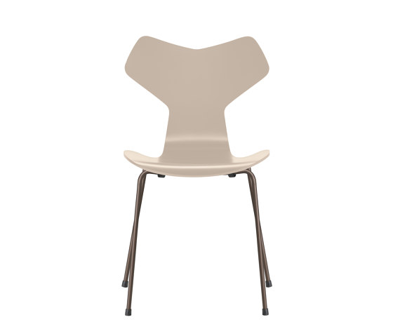 Grand Prix™ | Chair | 3130 | Light beige lacquered | Brown bronze base | Chaises | Fritz Hansen