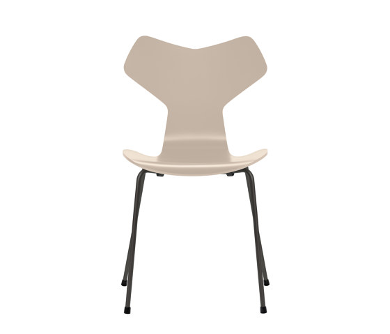 Grand Prix™ | Chair | 3130 | Light beige lacquered | Warm graphite base | Chairs | Fritz Hansen