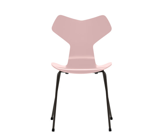 Grand Prix™ | Chair | 3130 | Pale rose lacquered | Black base | Chaises | Fritz Hansen