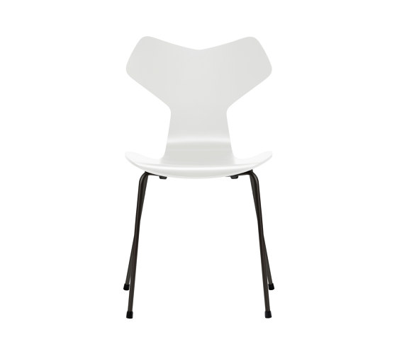 Grand Prix™ | Chair | 3130 | White lacquered | Black base | Sillas | Fritz Hansen