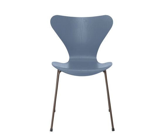 Series 7™ | Chair | 3107 | Dusk Blue coloured ash | Brown bronze base | Sedie | Fritz Hansen