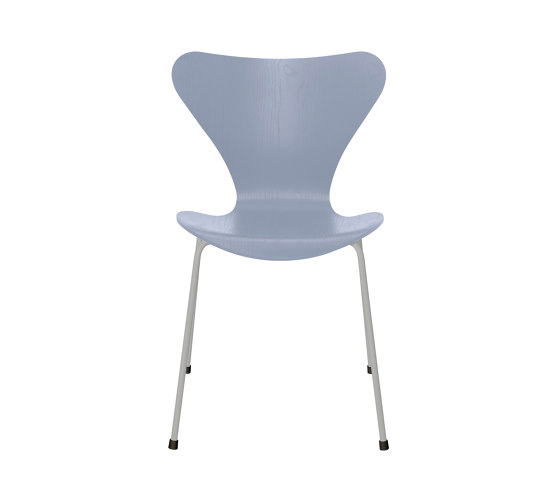 Series 7™ | Chair | 3107 | Lavender blue coloured ash | Nine grey base | Stühle | Fritz Hansen