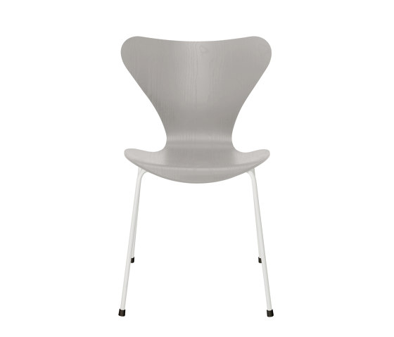 Series 7™ | Chair | 3107 | Nine grey coloured ash | White base | Stühle | Fritz Hansen