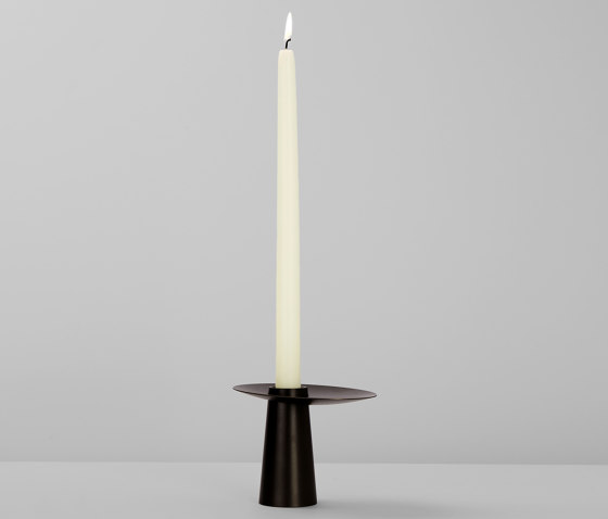 Orbit 03 (Oil-rubbed bronze) | Candelabros | Roll & Hill