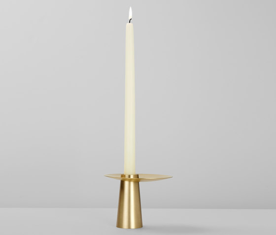 Orbit 03 (Brushed brass) | Bougeoirs | Roll & Hill