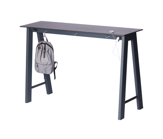 Dumobar | Bar table | Standing tables | Punto Design