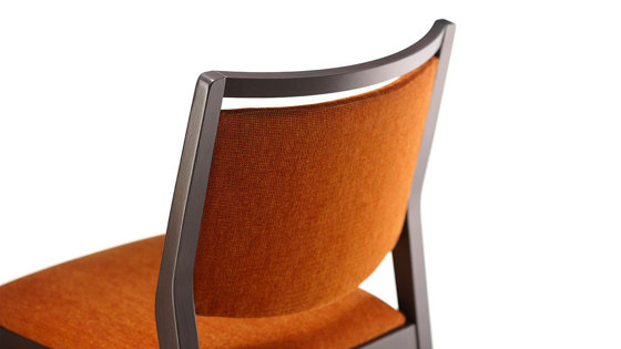 buena nova 326/B | Chairs | Brunner