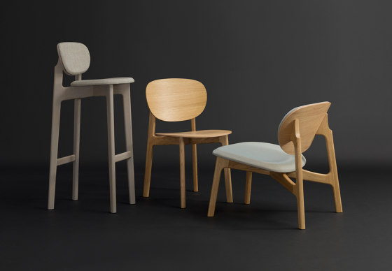 Zenso Holzsitz und Holzrücken | Stühle | Zeitraum