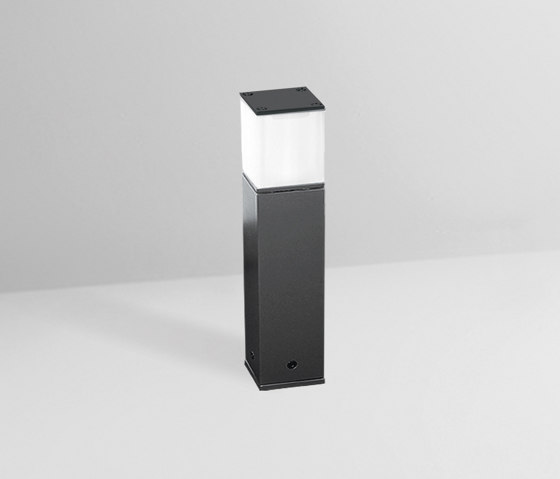 Teres M5 Square Smooth Small | Pollerleuchten | BRIGHT SPECIAL LIGHTING S.A.
