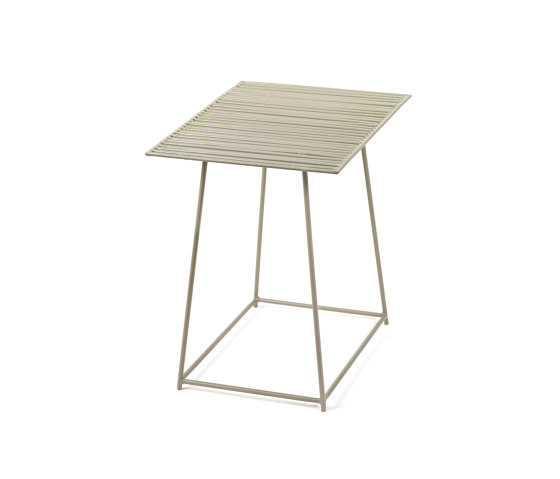 Metal Side Table Grey Filippo | Tavolini alti | Serax