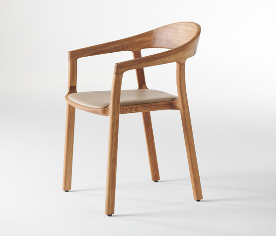 Tara chair | Chaises | Artisan