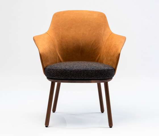 Linus Chair | Sillas | La manufacture