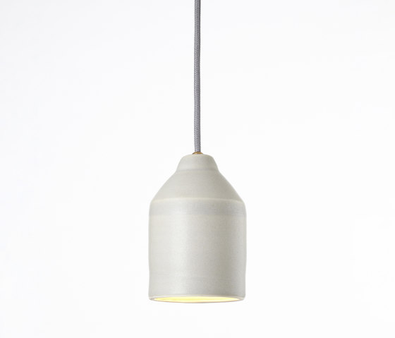 Morandi Light Grey (wide) | Lampade sospensione | Hand & Eye Studio