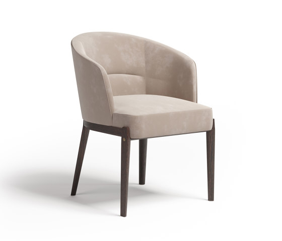 N°5 low chair | Sillas | Paolo Castelli