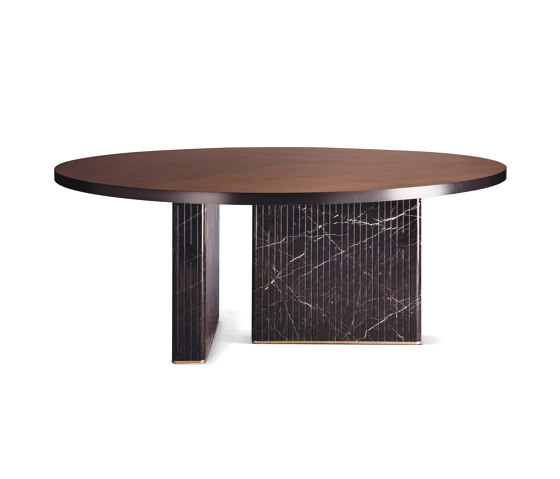Nettuno dining table | Tables de repas | Paolo Castelli
