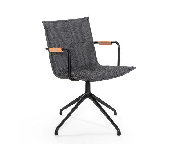 Lab YC leather arm chair | Chaises | Inno