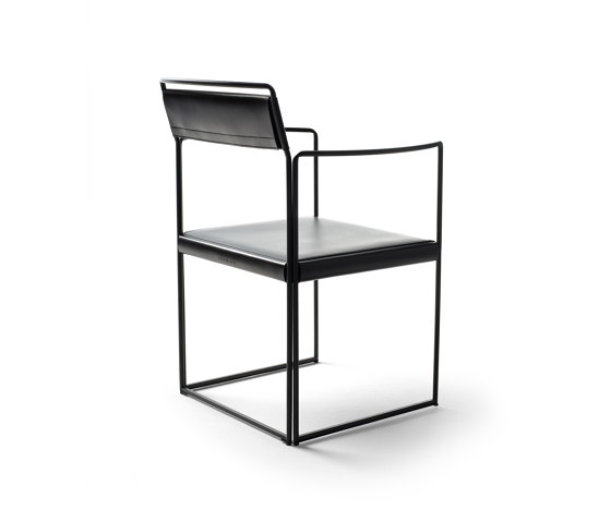New Outline chair | Sillones | Eponimo