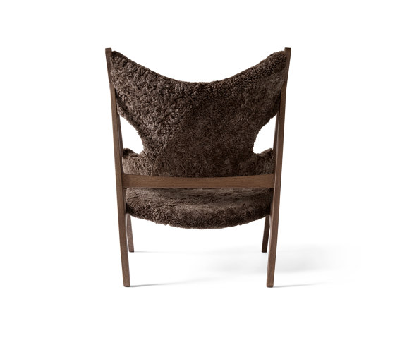 Knitting Lounge Chair, Sheepskin, Dark Stained Oak | Root | Fauteuils | Audo Copenhagen