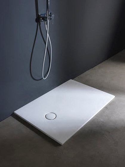 Foglio ceramic shower tray | Shower trays | NIC Design