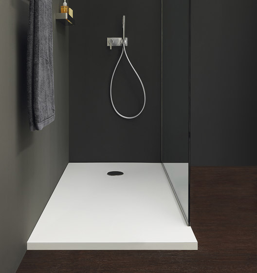 Foglio - ceramic shower tray | Shower trays | NIC Design