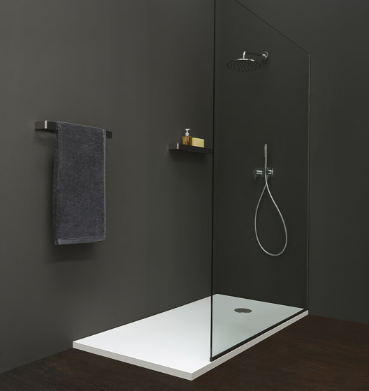 Foglio - ceramic shower tray | Shower trays | NIC Design