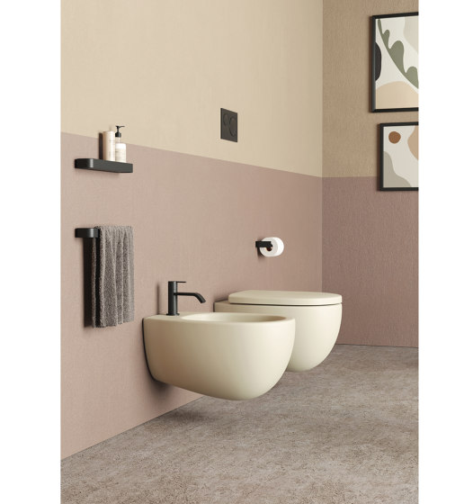 Milk - Rimless wall-hung toilet | WC | NIC Design