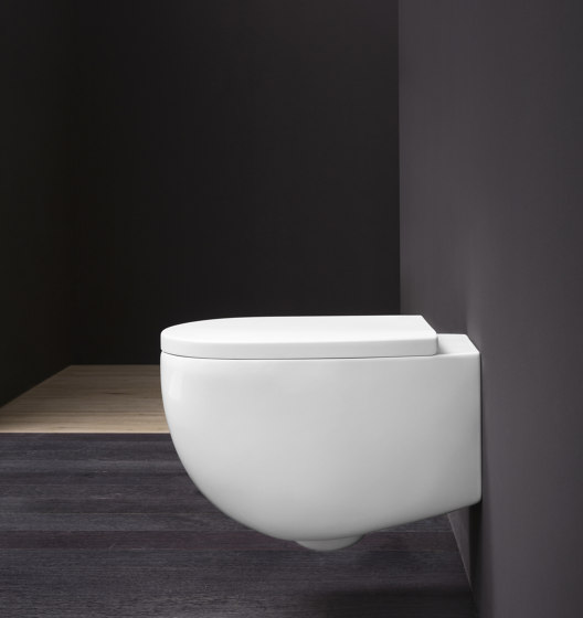 Milk - Rimless wall-hung toilet | WC | NIC Design
