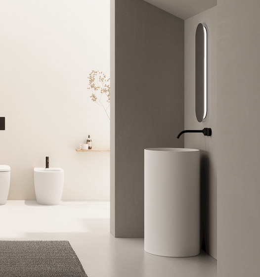 Ovvio freestanding | Wash basins | NIC Design