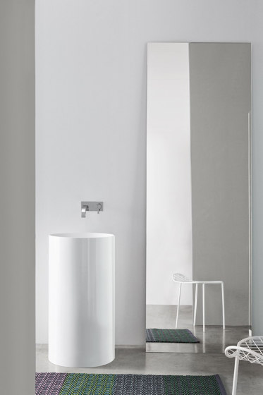Ovvio freestanding | Lavabi | NIC Design