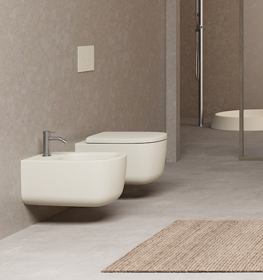 Ovvio - Rimless wall-hung toilet | WC | NIC Design