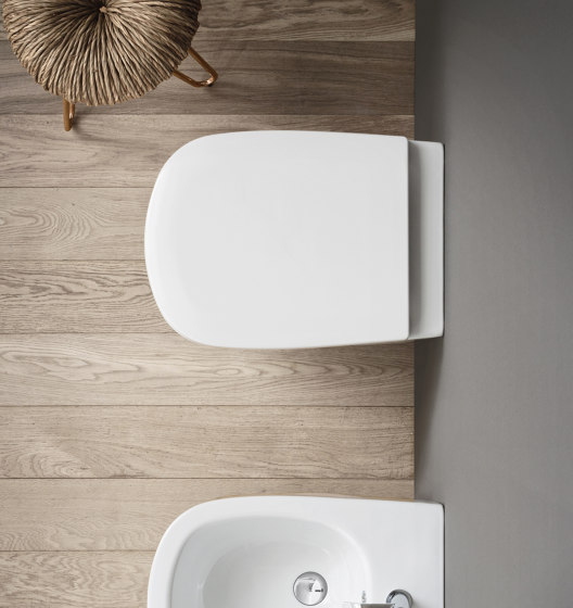 Ovvio - Rimless wall-hung toilet | Inodoros | NIC Design
