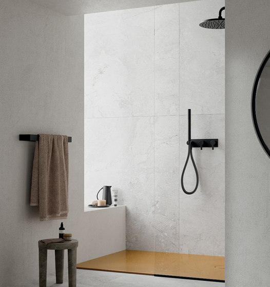 Piano - ceramic shower tray | Shower trays | NIC Design