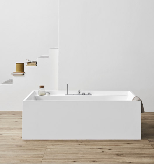 Pool Maxi bathtube | Baignoires | NIC Design