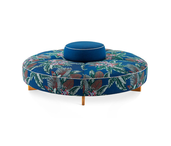 478 Sail Out Ottoman | Seating islands | Cassina