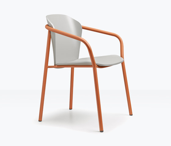 Finn metal wood armchair | Sillas | SCAB Design