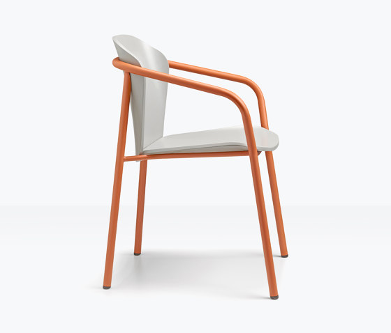 Finn metal wood armchair | Sillas | SCAB Design