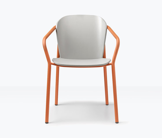 Finn metal wood armchair | Stühle | SCAB Design