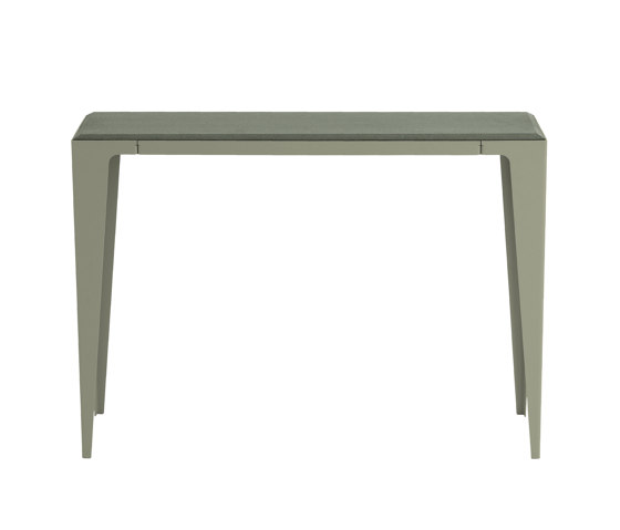 |chamfer| Console Lavender-Leaf-Green | Consolle | WYE