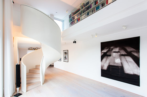 Tornado Frankfurt by Siller Treppen | Staircase systems